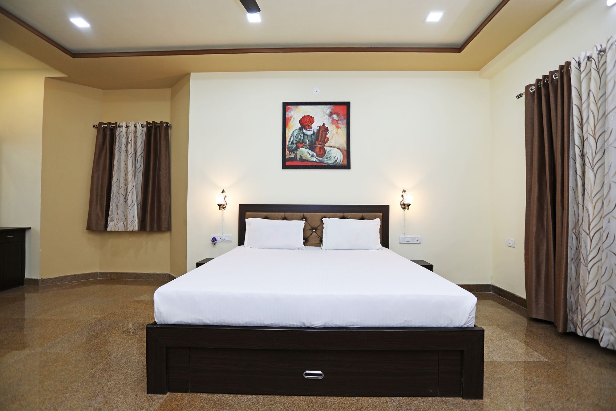 Oyo 9428 Hill View Room Goverdhan Vilas Удайпур Экстерьер фото